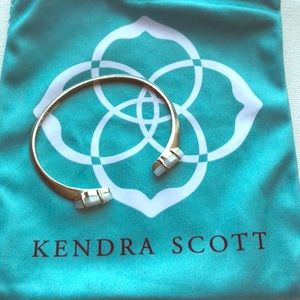 Kendra Scott pinch bracelet
